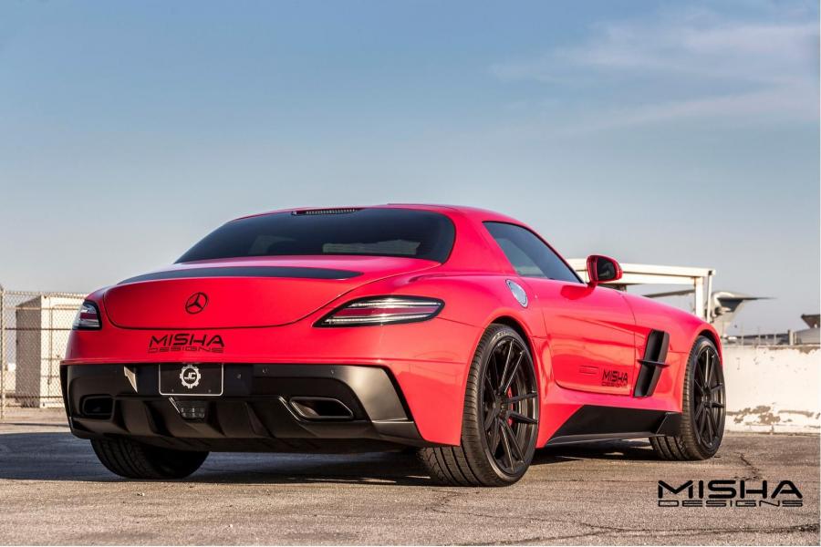  Mercedes-Benz SLS AMG by Misha Designs 2015 года  (фото 2 из 17)